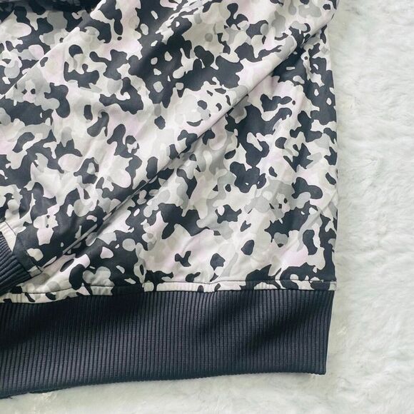 Victoria's Secret Sport Womens Gray Pink Camo Zip Up Bomber Jacket Size Small - Picture 6 of 6